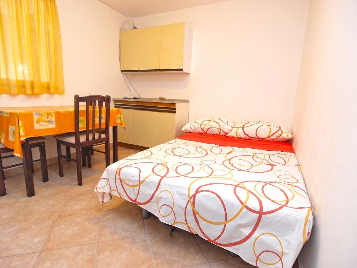 Apartments Ivan 41 Pula Extérieur photo